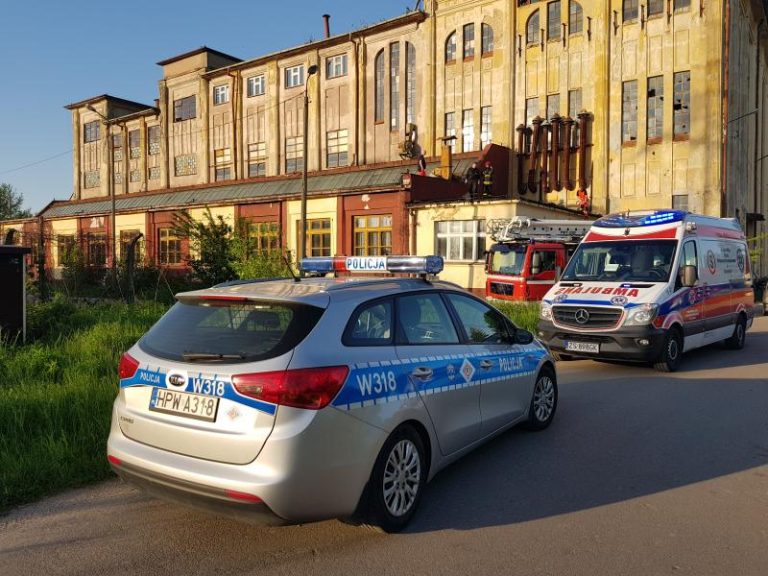 PILNE! Wypadek na dachu mógł zakończyć się tragedią!