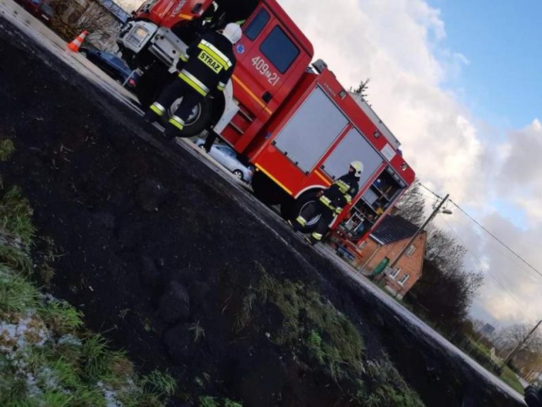 Niebezpiecznie na drogach w powiecie białogardzkim! Przewrócił się Tir..