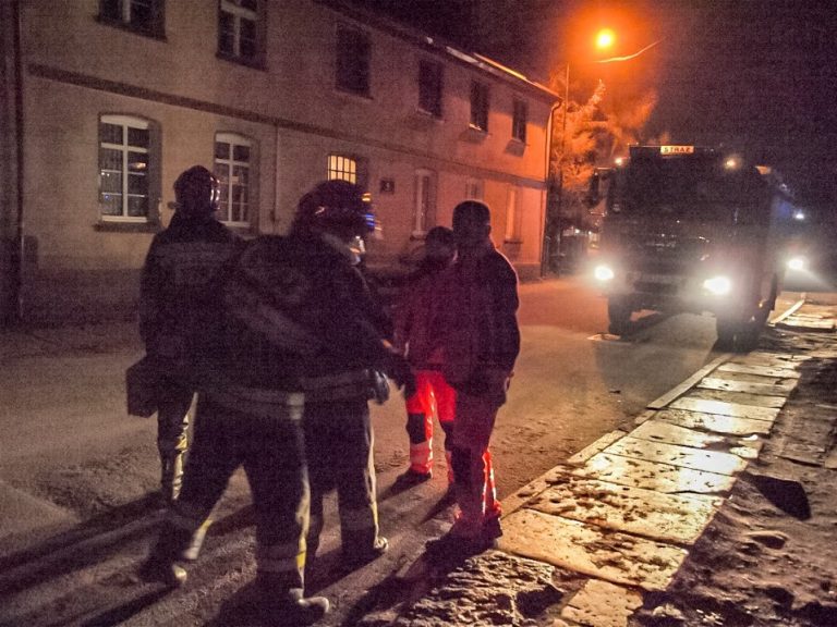 Grozili wysadzeniem kamienicy. Ewakuacja mieszkańców