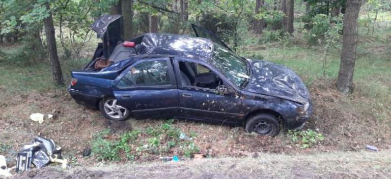 Nigdy nie miał uprawnień – wydmuchał 2,5 promila! Na szczęście żyje.