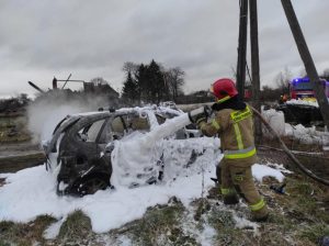 Pożar samochodu osobowego w Pobłocie Wielkie