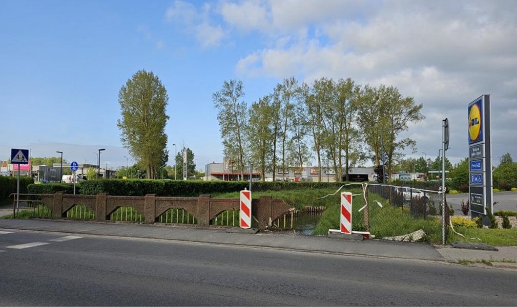 Remont mostu przy ulicy Połczyńskiej.