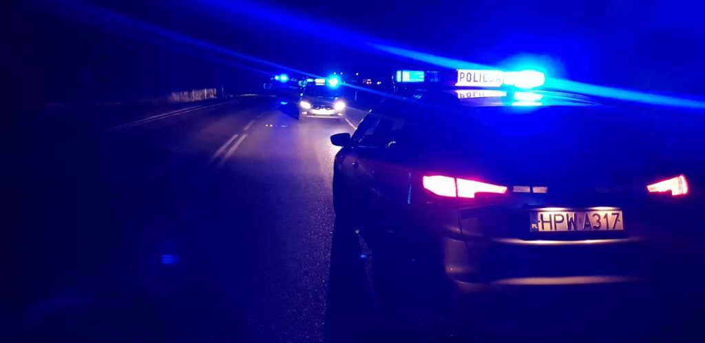 Poważny wypadek pod Białogardem – poszkodowany 45 latek walczy o życie!