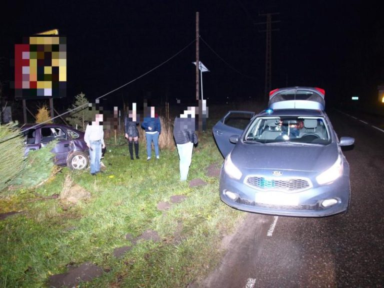 19 letni kierowca Opla stracił panowanie nad pojazdem!