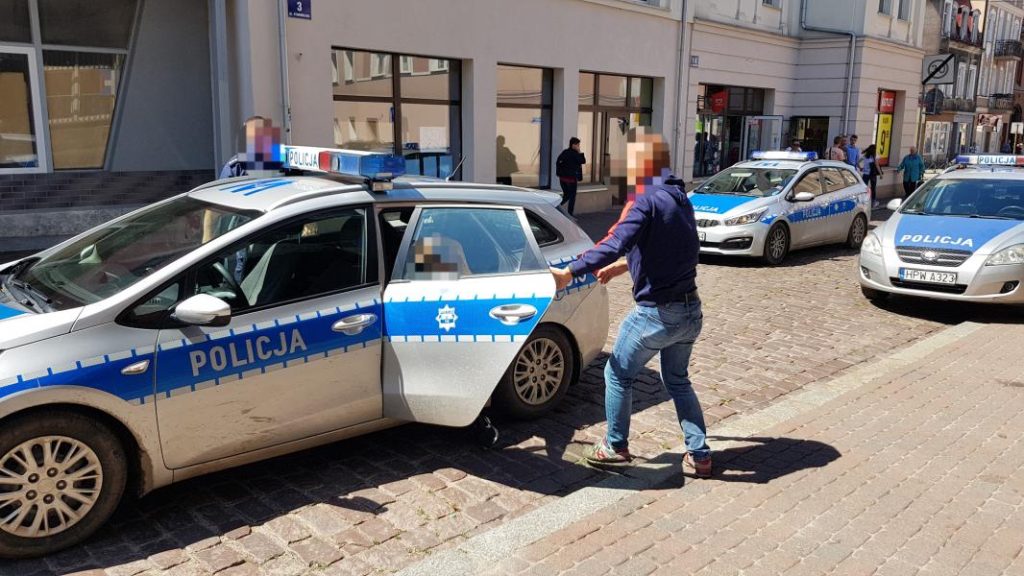 Policja zatrzymała mężczyznę podejrzanego o brutalne morderstwo w Dębczynie pod Białogardem! VIDEO