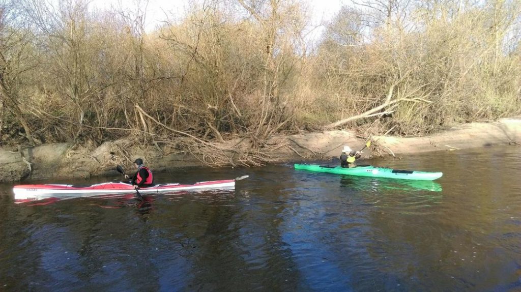 Wystartował maraton kajakowy – do pokonania 70 kilometrów trasy rzeką Parsętą.